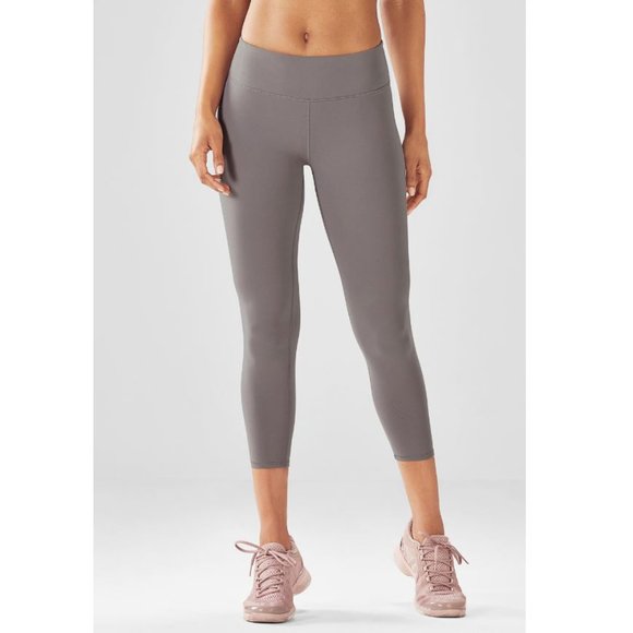 Fabletics Gray Midrise Powerhold Capri - Picture 2 of 2